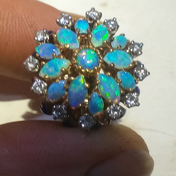 Vintage Elegant Statement Opal, Diamond and Enamel - Picture 4 of 6